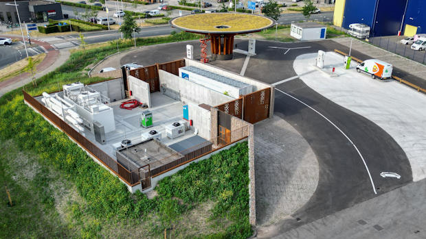 Keerwand tankstation